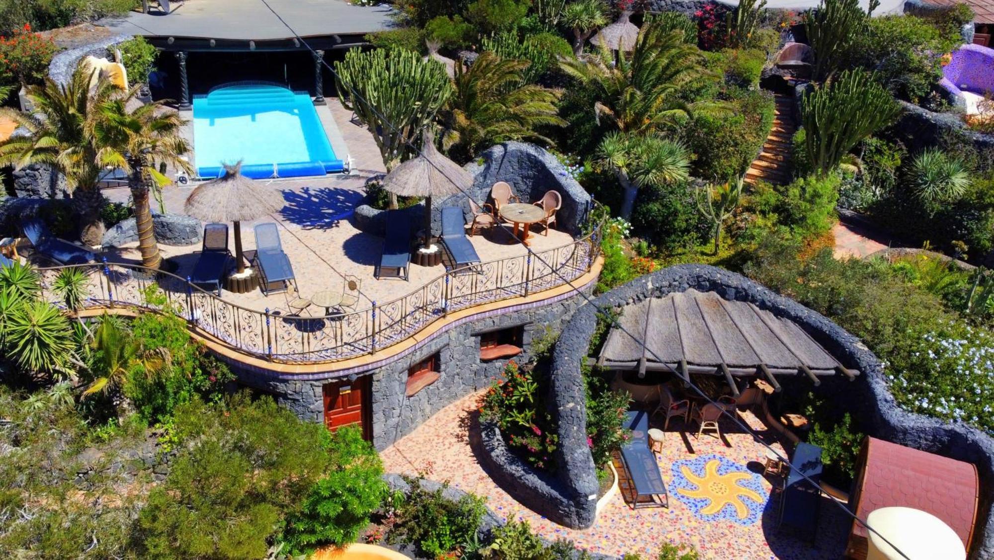 Niro - Sauna, Beheizter Pool, Billiard Tisch, Tischtennis Tias Exterior photo